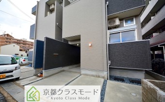 敷地内ガレージ