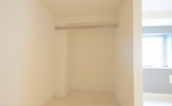ロフト 6.1帖のクローゼット