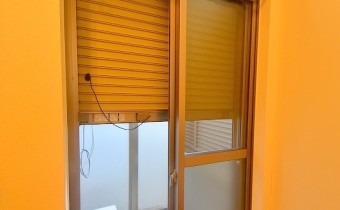 シャッター