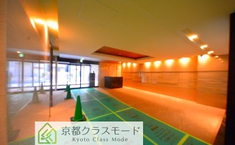 ホール