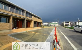 敷地内ガレージ