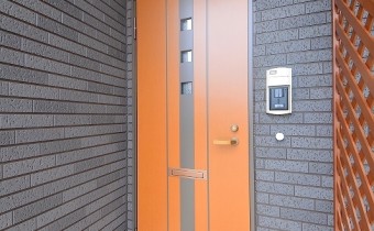 玄関ドア