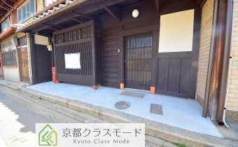 玄関前