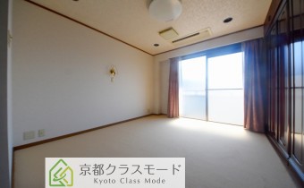 Room 12