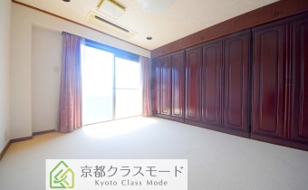 Room 12