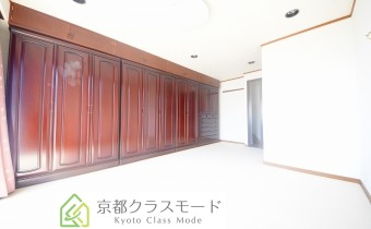 Room 12