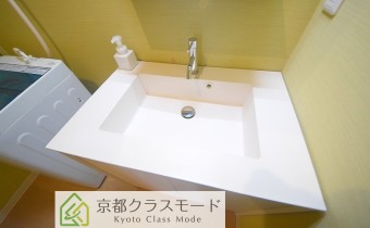 独立洗面台