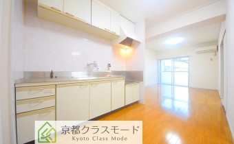 「駅前」の分譲賃貸3LDK♪東向きバルコニーで日当たり良好です♪