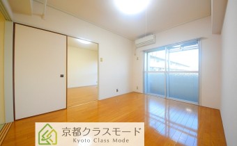 Room6