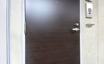 玄関ドア