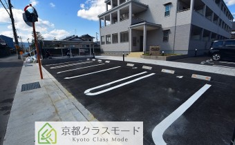 敷地内ガレージ