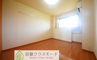 Room5.4