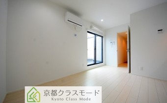 Rooｍ7.3