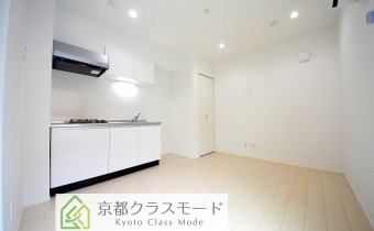 Rooｍ7.3