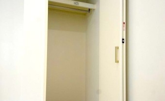 クローゼット