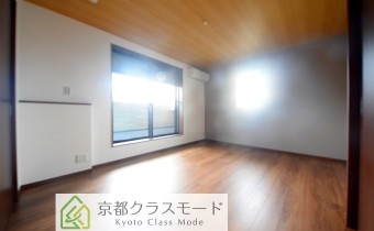Room8