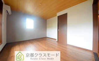 Room8