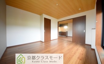 Room8