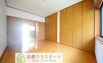 Room6