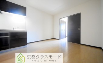 「築浅」の1LDKです♪2人入居もご相談可！