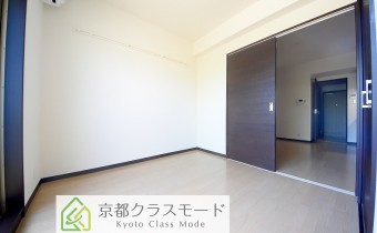 Room 5