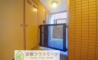 玄関ポーチ