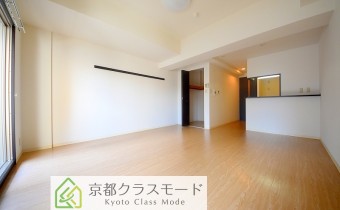 「広々12帖」！カウンターキッチンタイプのお部屋です♪