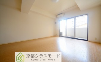 Room 12