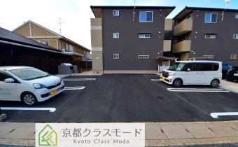 敷地内ガレージ