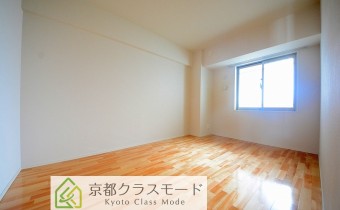 Room 7