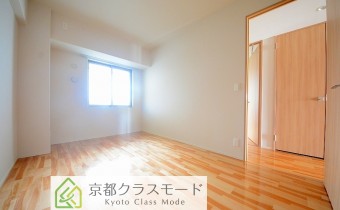 Room 7