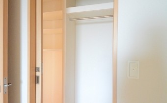 ウォークインクローゼット①　