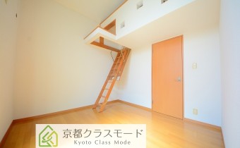 Room5.4