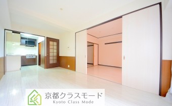 オールフローリングにリノベーション済のお部屋♪