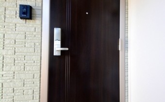 玄関ドア