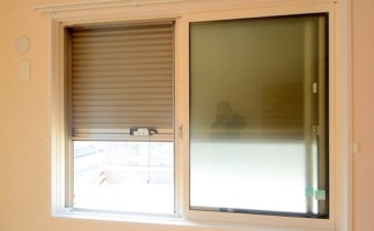 シャッター雨戸