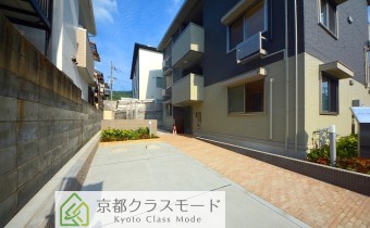 敷地内ガレージ
