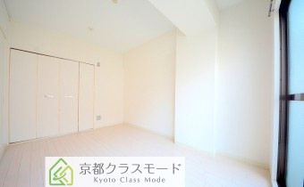 Room6