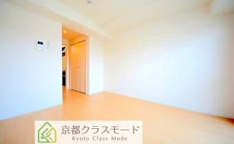 Room7.9