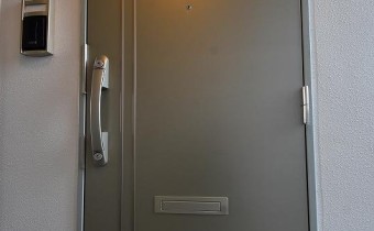 玄関ドア