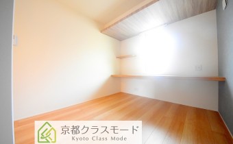 Room 8.3
