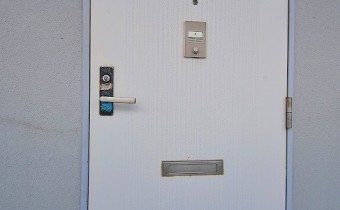 玄関ドア