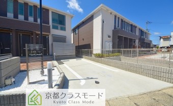 敷地内ガレージ