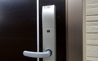 カードキードア
