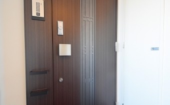 玄関ドア