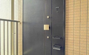 玄関ドア