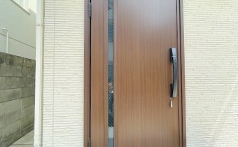 玄関ドア
