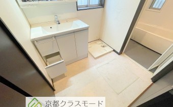 脱衣所