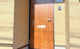 玄関ドア