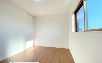Room6